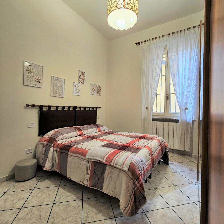 Casa Oltrepo Fresco Centrale Ma Silenzioso Parcheggio Interno Casteggio 外观 照片